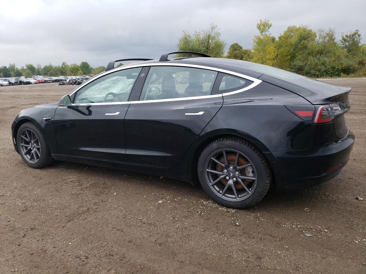 5YJ3E1EB9JF068511 2018 TESLA MODEL 3 - Image 2