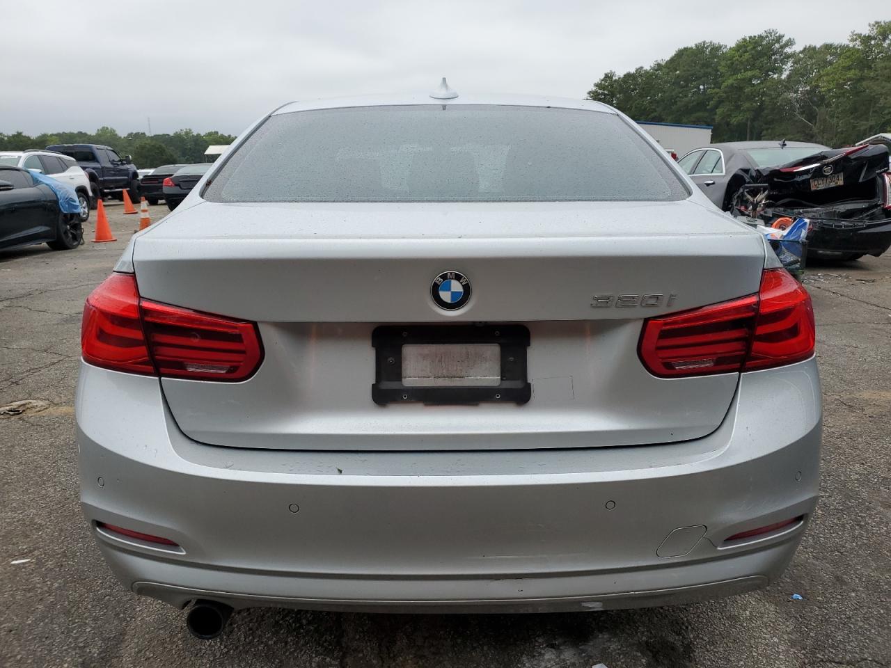 2017 BMW 320 I VIN: WBA8E1G30HNU16782 Lot: 70726804