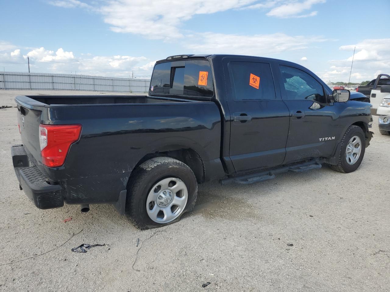 2021 Nissan Titan - Image 3