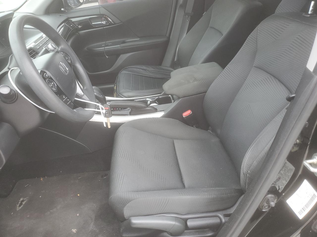 1HGCR2F33HA125694 2017 Honda Accord Lx