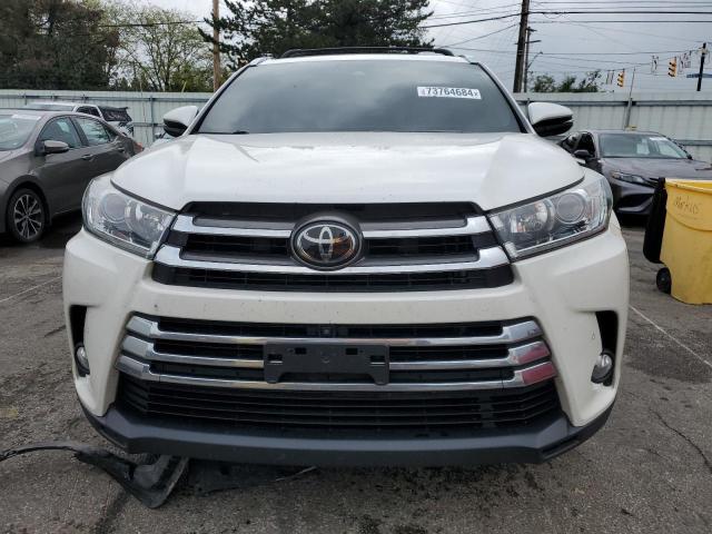  TOYOTA HIGHLANDER 2018 Белы