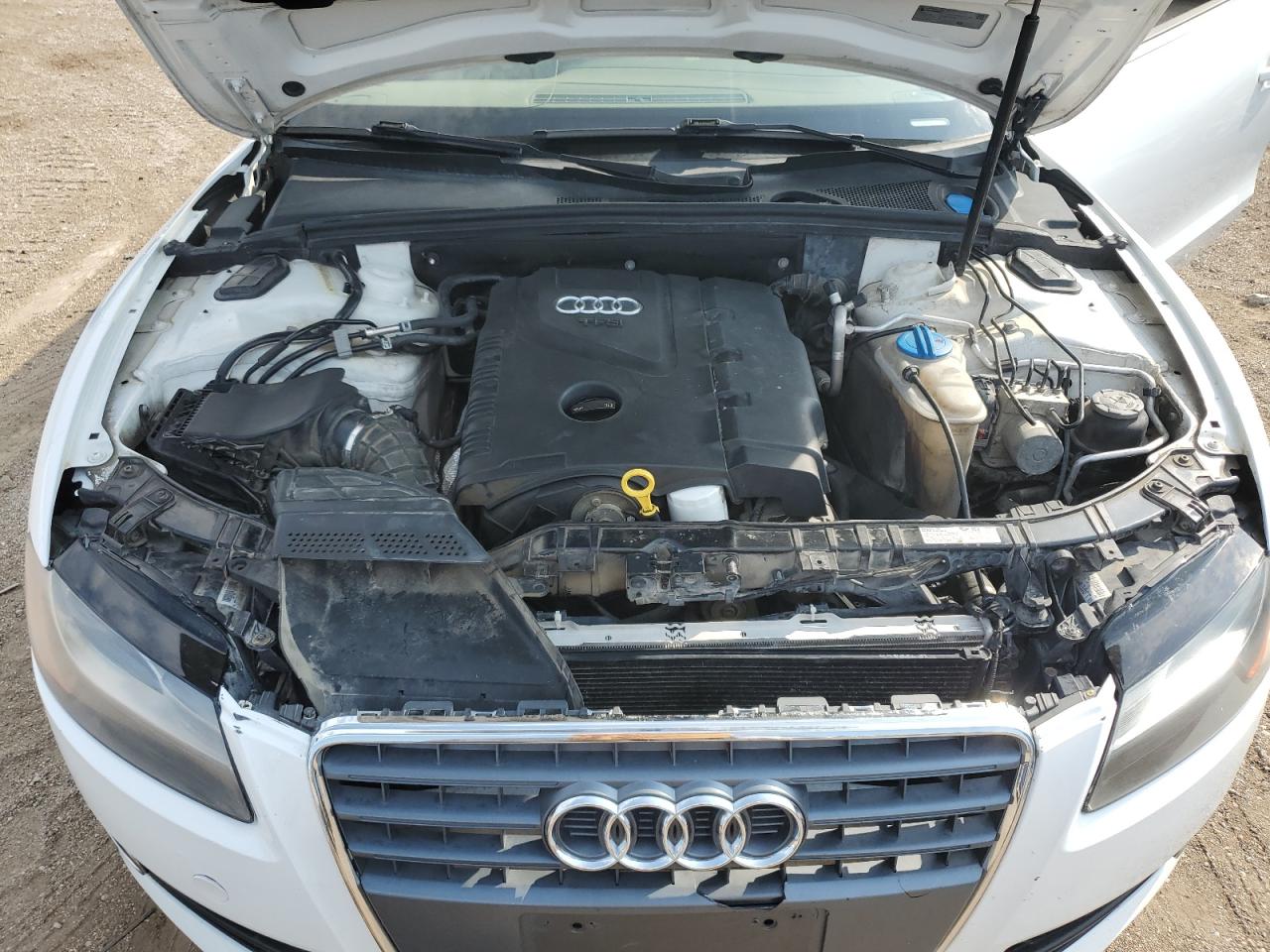 WAULFAFR8BA030641 2011 Audi A5 Premium Plus