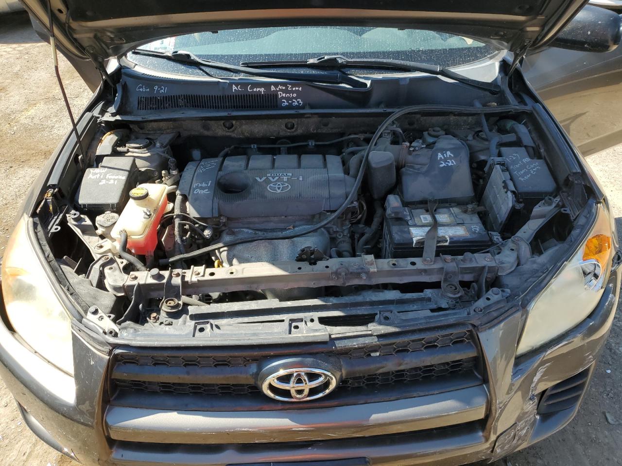 2010 Toyota RAV 4 - Image 12