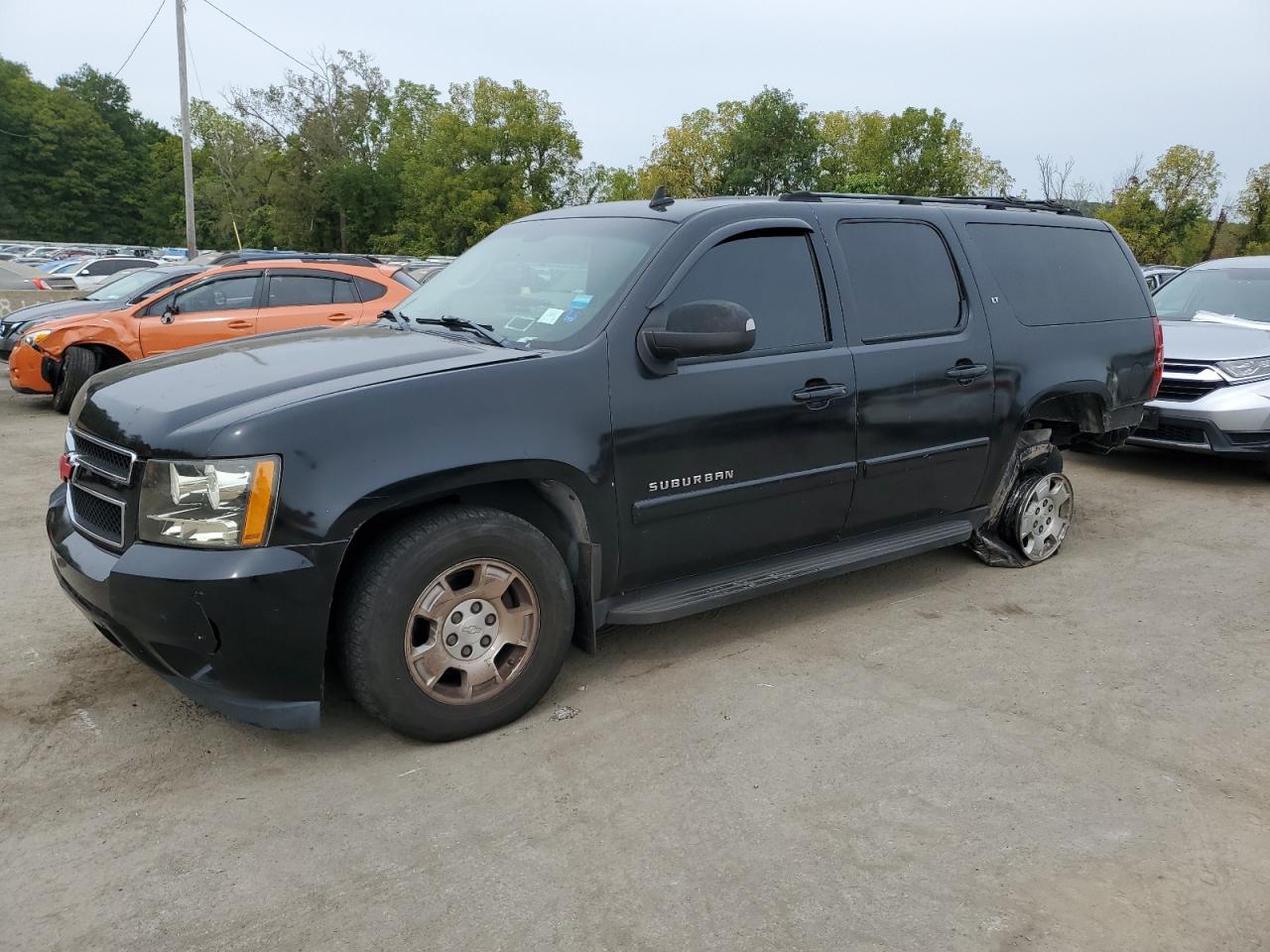2007 Chevrolet Suburban - Image 1