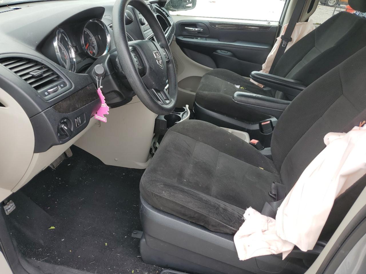 2015 Dodge Caravan - Image 7