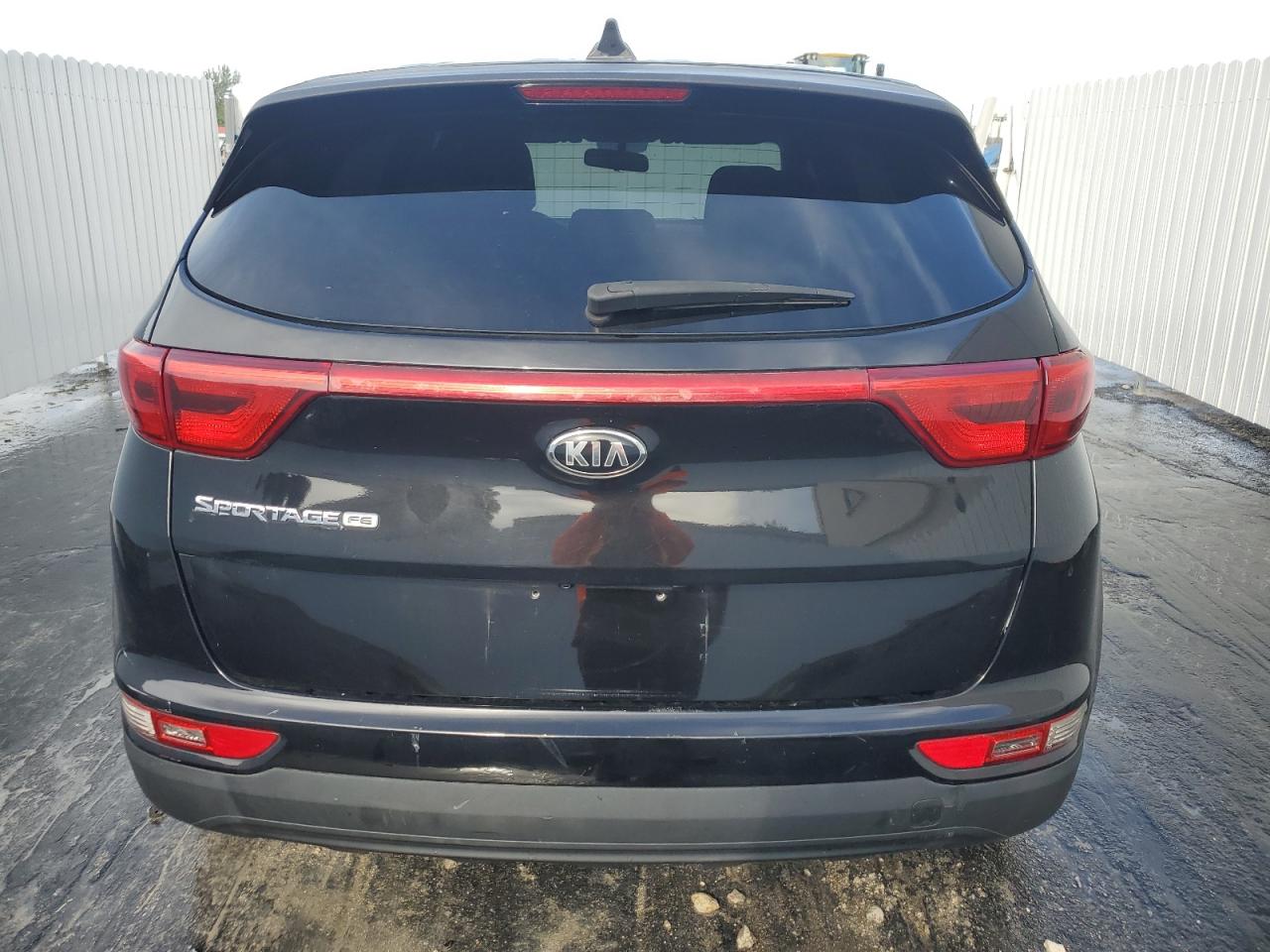 2018 Kia Sportage Lx VIN: KNDPM3AC2J7463845 Lot: 69615834