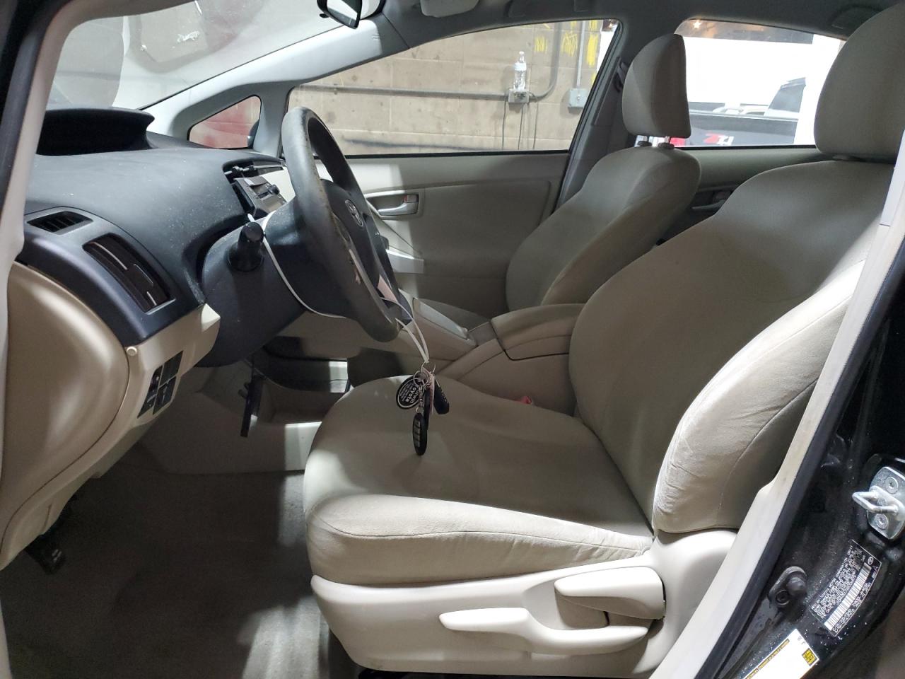 2011 Toyota Prius - Image 7