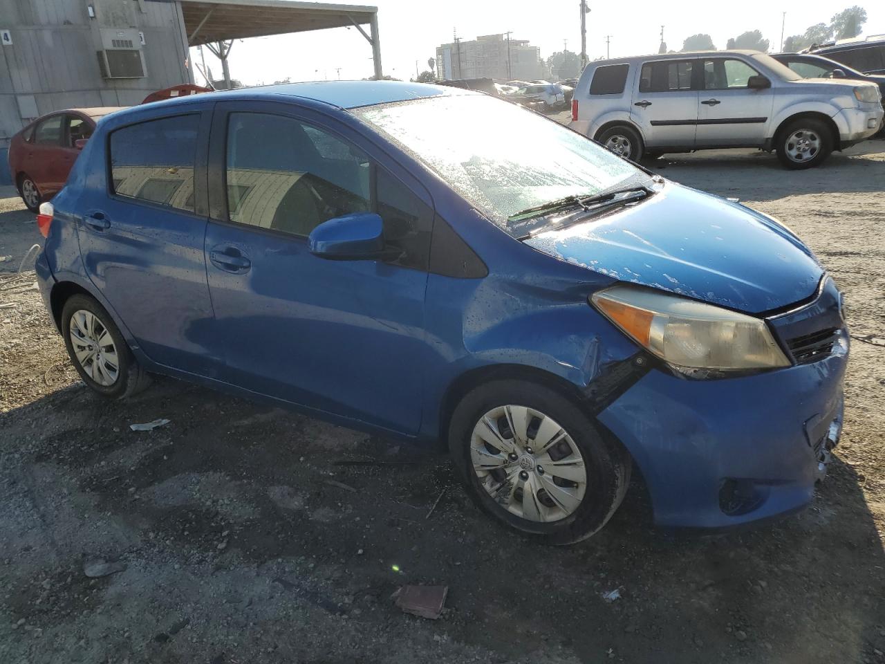 2012 Toyota Yaris - Image 4