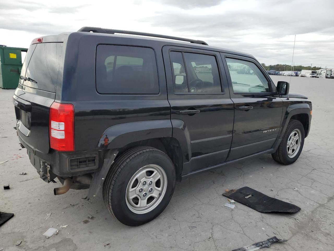 VIN 1C4NJPBB7FD185613 2015 JEEP PATRIOT no.3