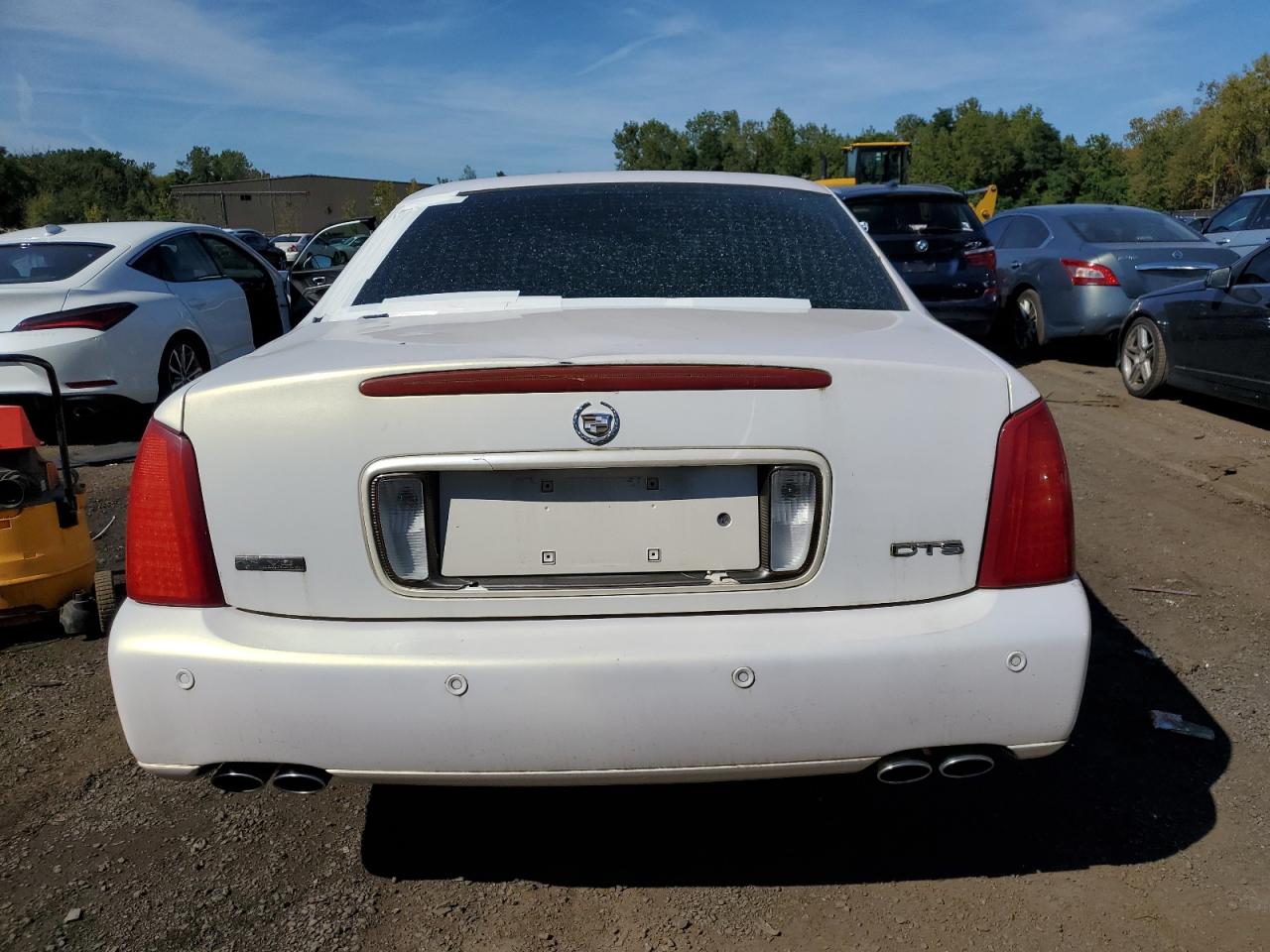 2004 Cadillac Deville Dts VIN: 1G6KF579X4U244815 Lot: 70540514