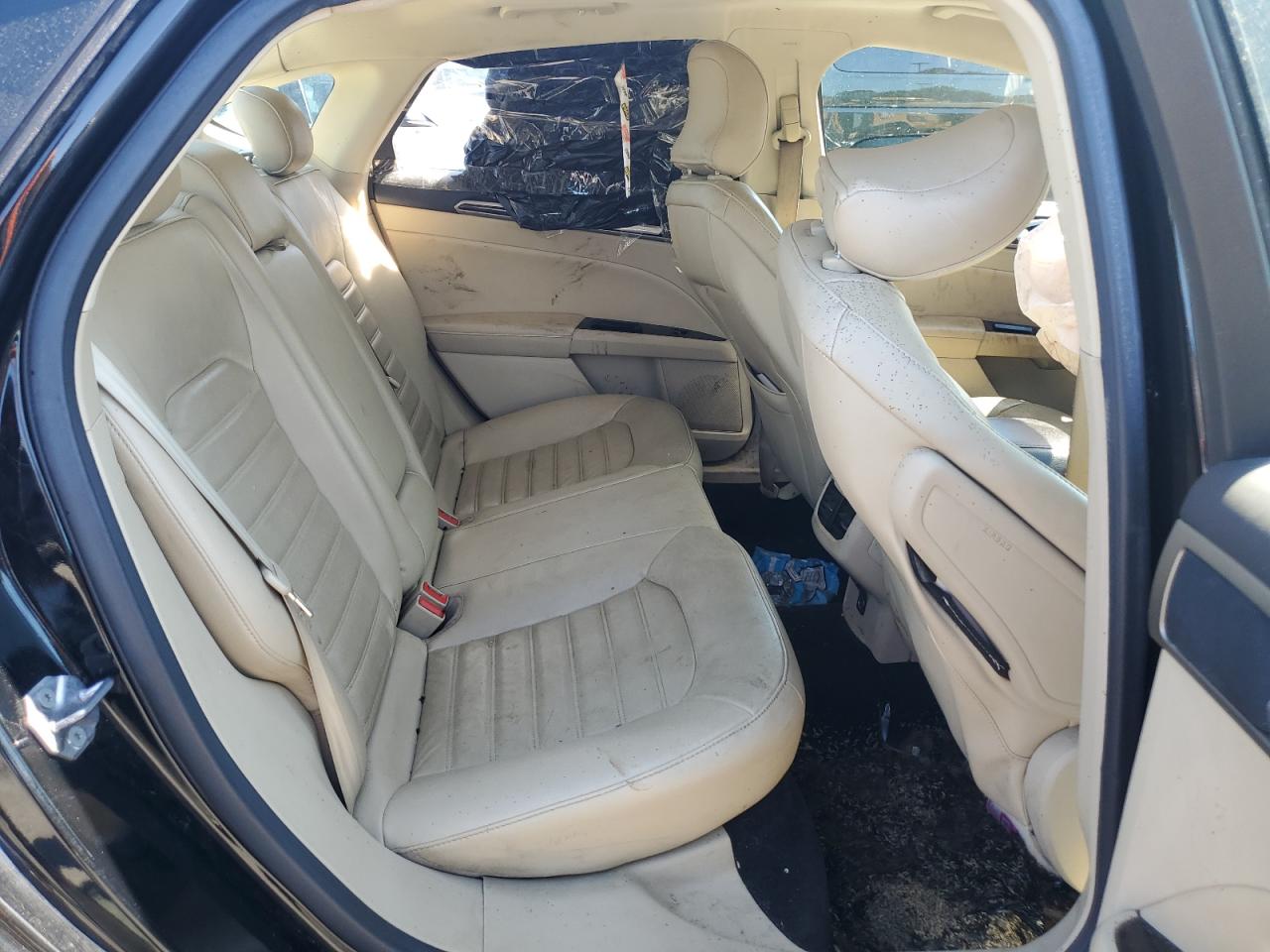 2016 Ford Fusion - Image 10