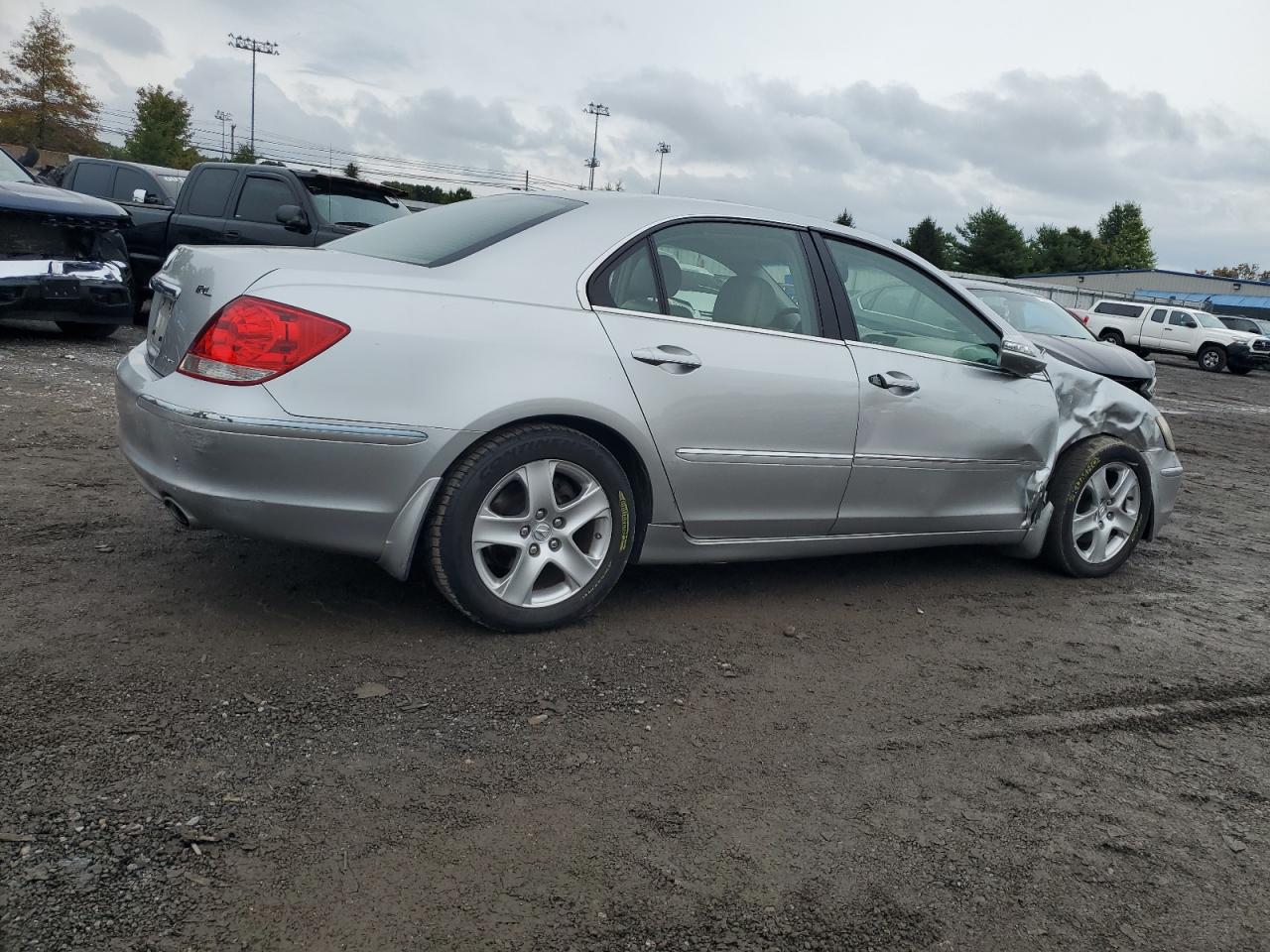 JH4KB16638C001978 2008 Acura Rl