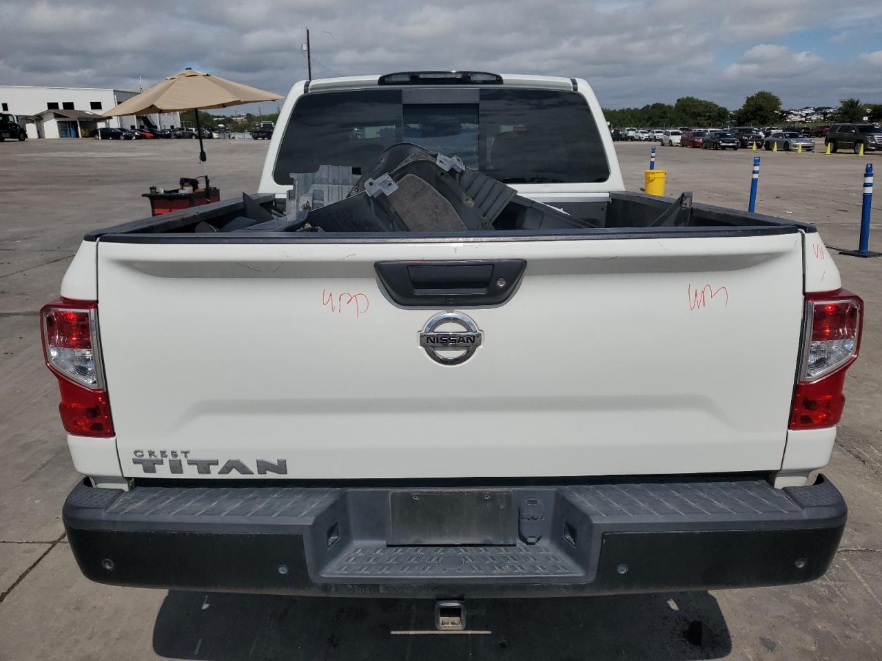 1N6AA1EE7MN524859 2021 Nissan Titan S