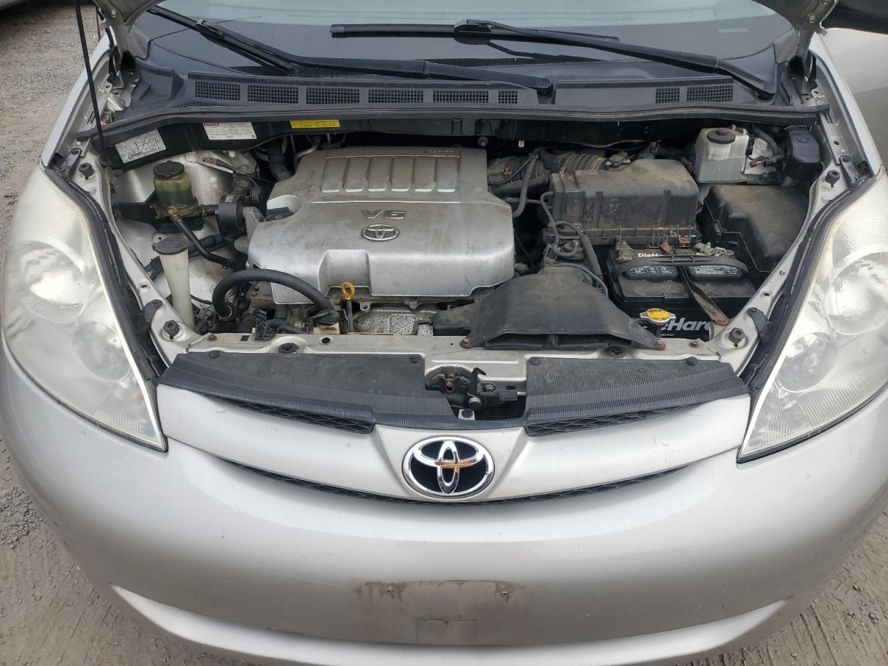 5TDJK4CC9AS028678 2010 Toyota Sienna Le