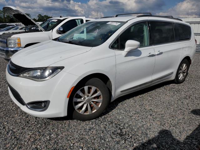  CHRYSLER PACIFICA 2017 White