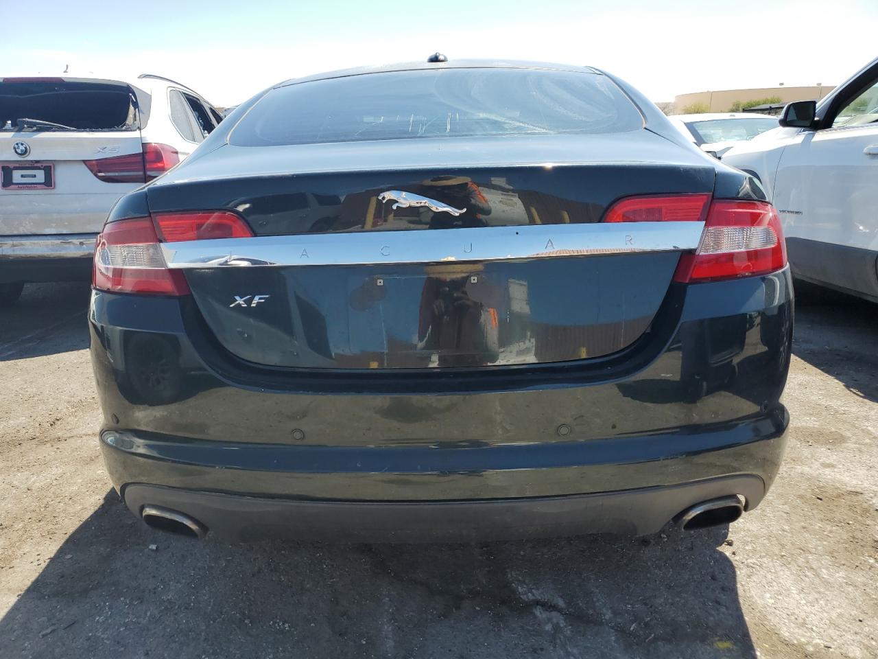 SAJWA0FBXBLR94532 2011 Jaguar Xf