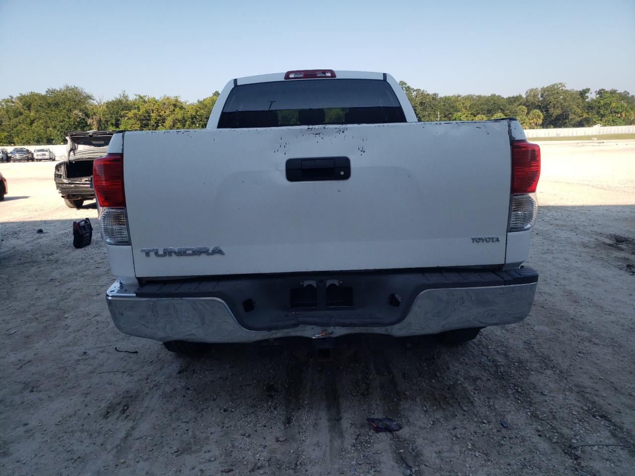 5TFRM5F18CX039083 2012 Toyota Tundra Double Cab Sr5