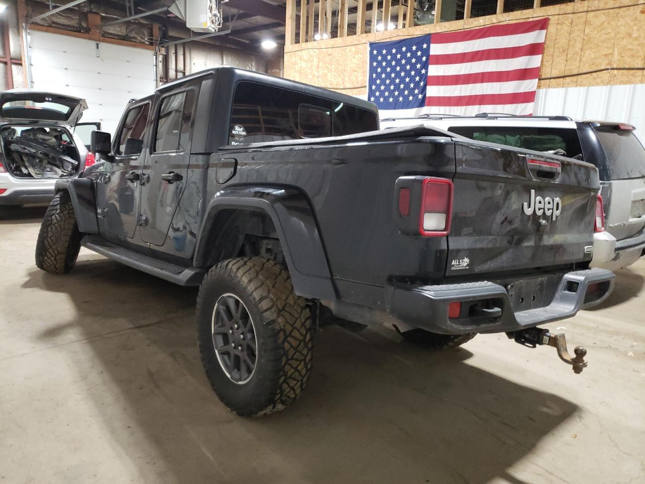 2021 Jeep Gladiator - Image 2