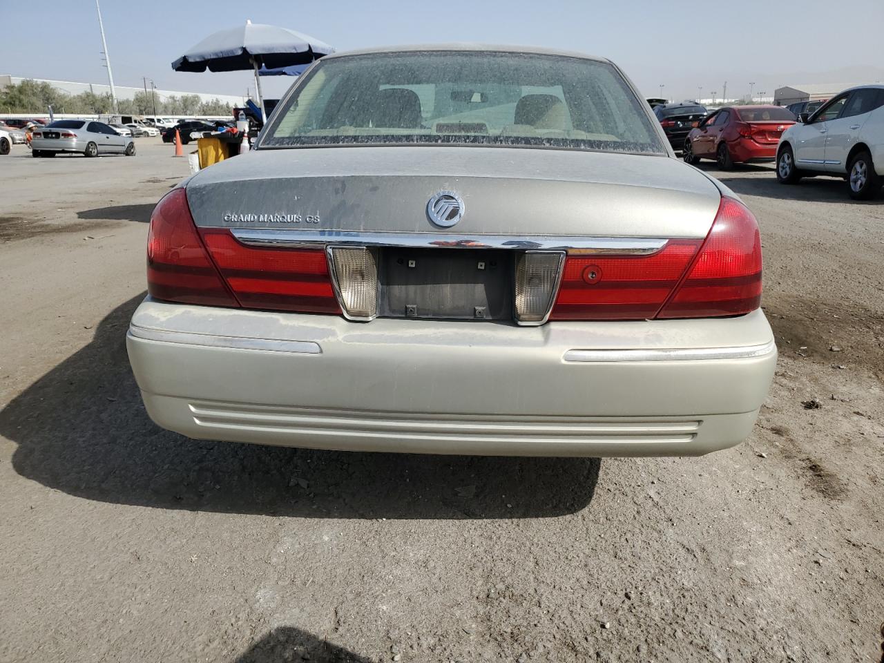 2004 Mercury Grand Marquis Gs VIN: 2MEFM74W04X688268 Lot: 71476554