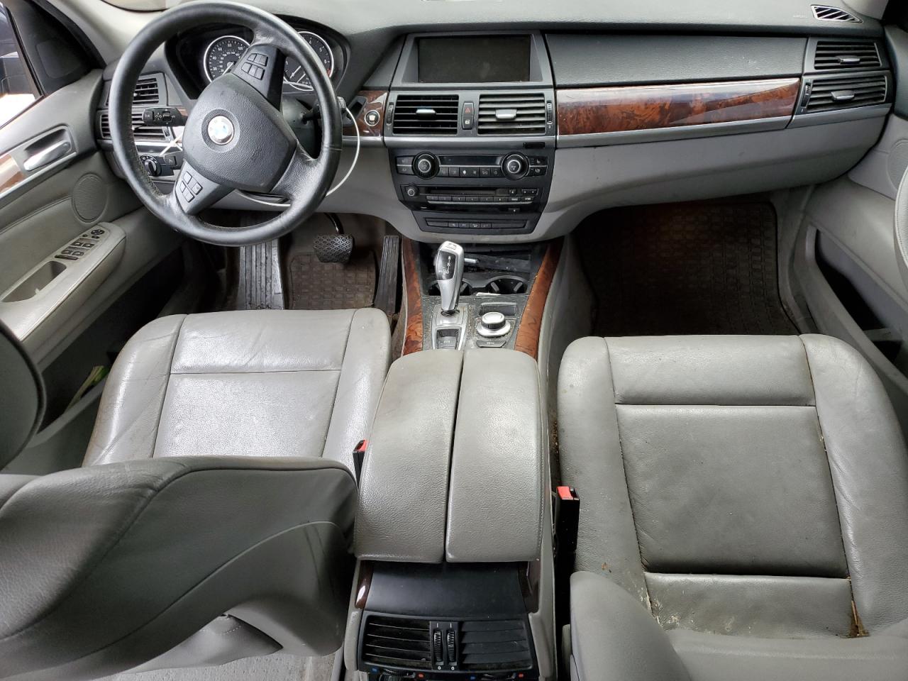 5UXFE83518L166330 2008 BMW X5 4.8I