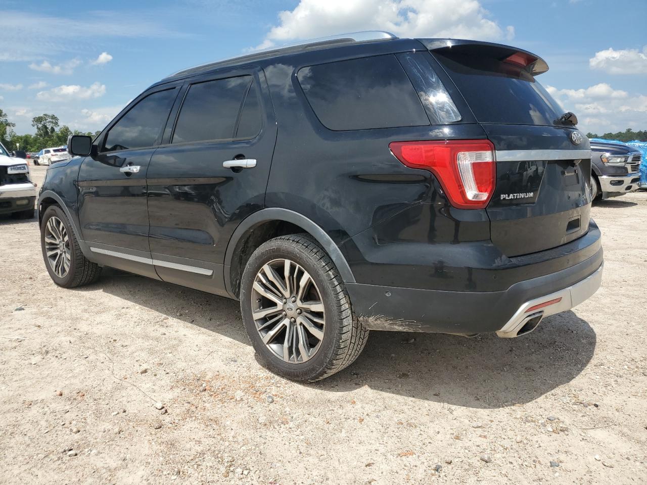 1FM5K8HT4GGB33127 2016 FORD EXPLORER - Image 2