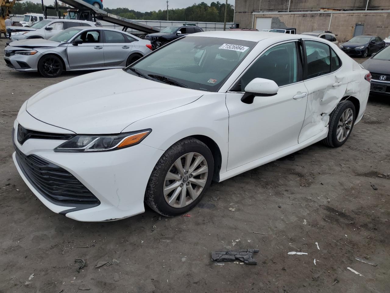 4T1B11HK6KU250125 2019 TOYOTA CAMRY - Image 1