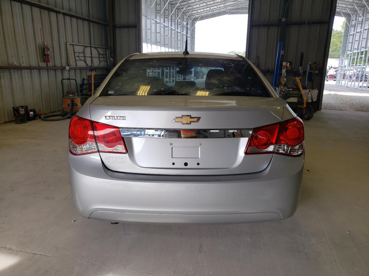 2011 Chevrolet Cruze - Image 6