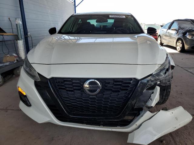 1N4BL4CV4NN336636 Nissan Altima SR 5