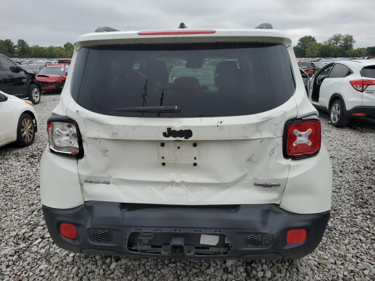 ZACCJBBB3HPF23443 2017 Jeep Renegade Latitude