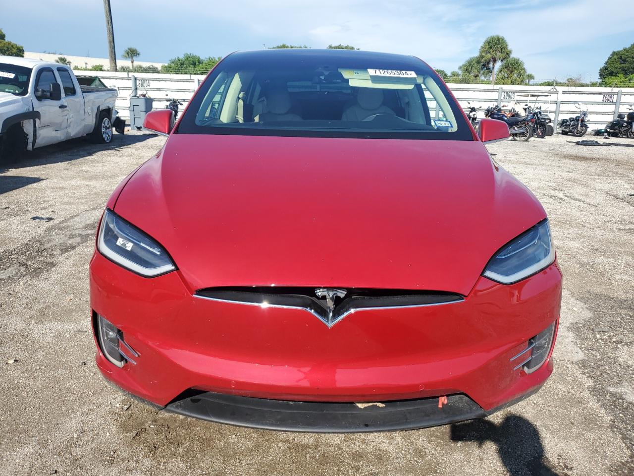 2016 Tesla Model X VIN: 5YJXCBE47GF012123 Lot: 71265304