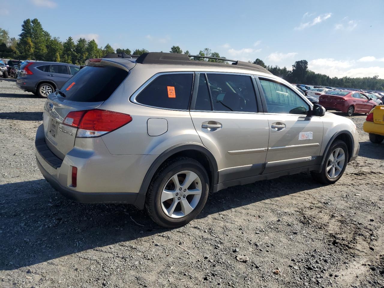 4S4BRCDC8E3309110 2014 Subaru Outback 2.5I Premium