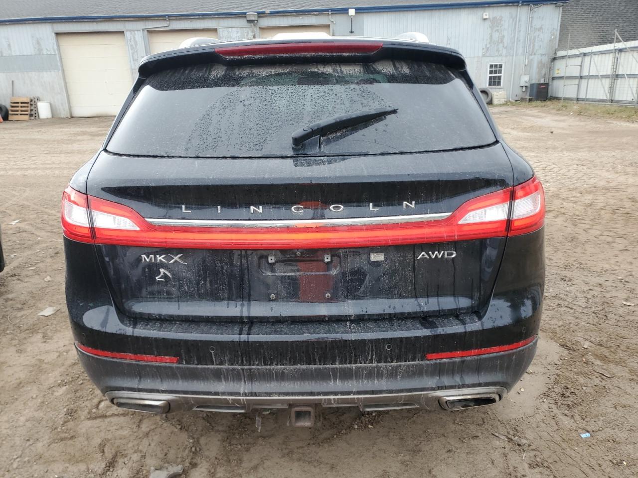 2LMPJ8LRXHBL47267 2017 Lincoln Mkx Reserve