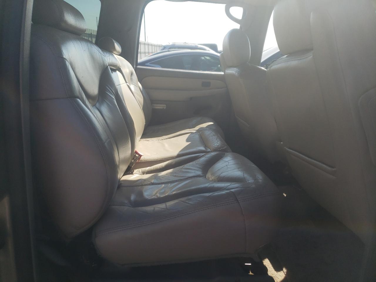 2001 GMC Yukon - Image 11