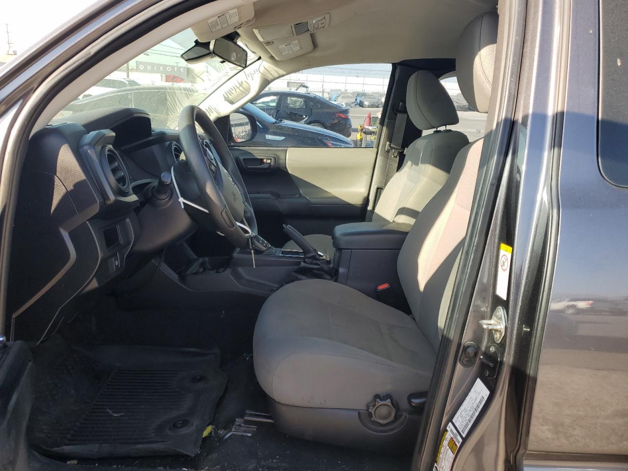 2018 Toyota Tacoma - Image 7