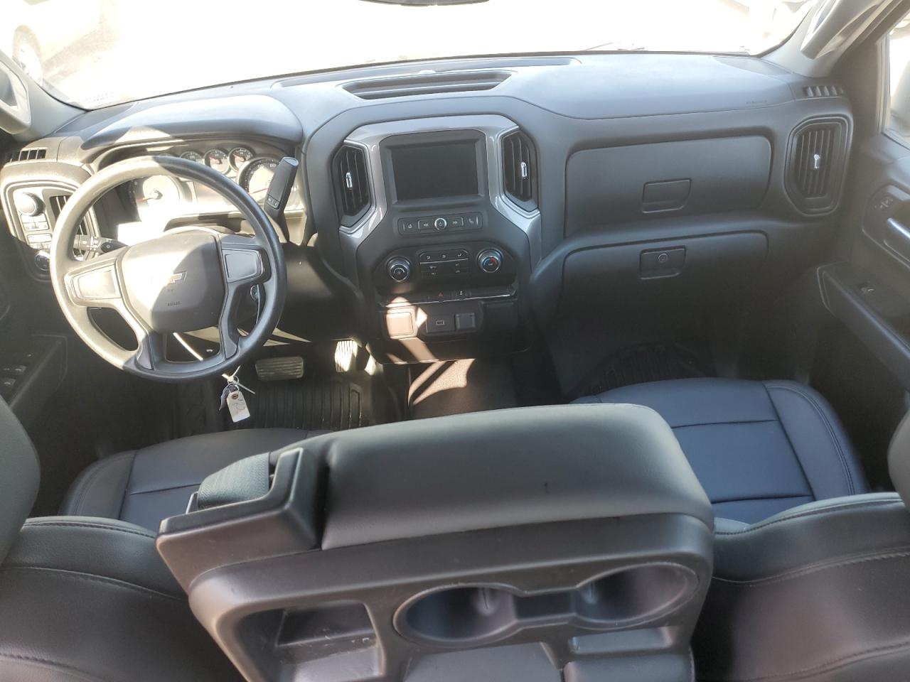 2020 Chevrolet Silverado - Image 8
