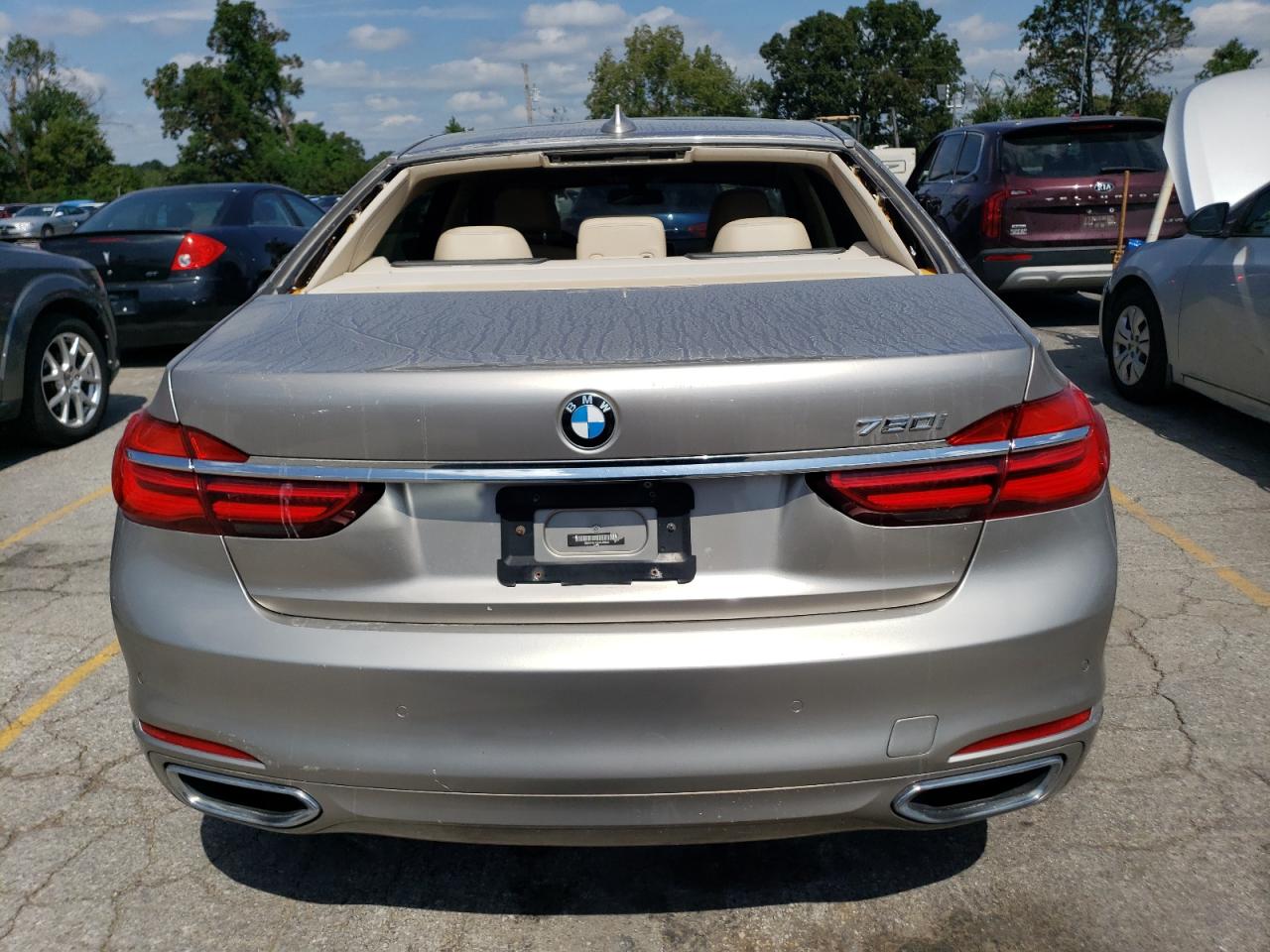 WBA7F0C52GGL99836 2016 BMW 750 I