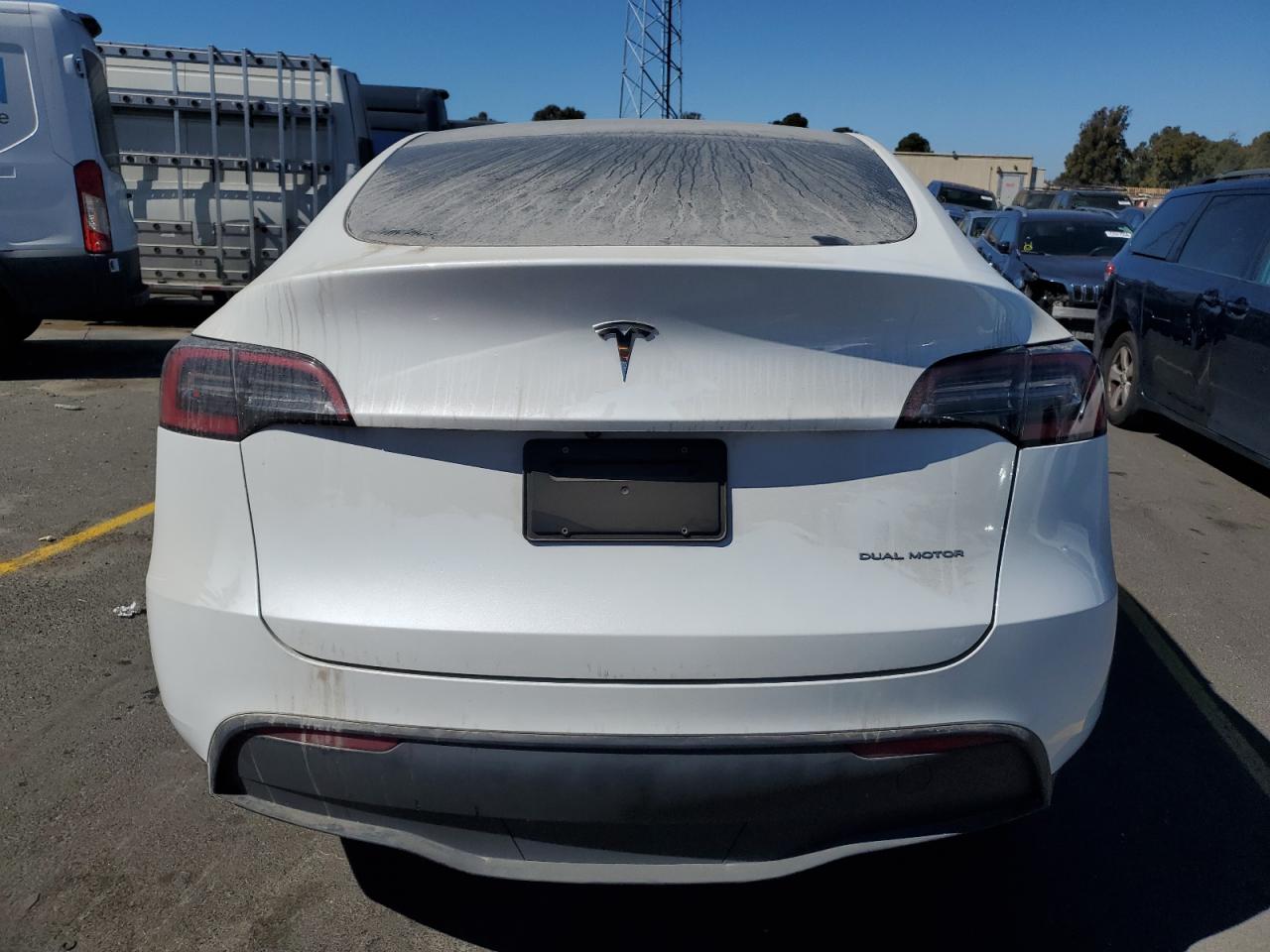 2023 Tesla Model Y VIN: 7SAYGDEE0PF694875 Lot: 73415414