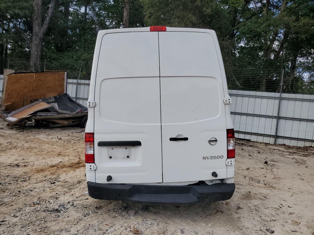 1N6AF0LY9JN811642 2018 Nissan Nv 2500 S