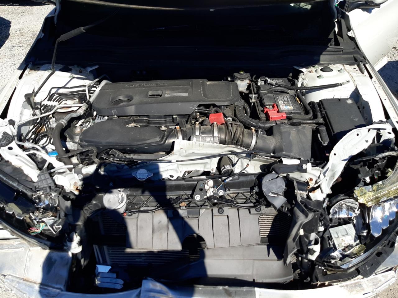 1HGCV2F32JA051380 2018 Honda Accord Sport