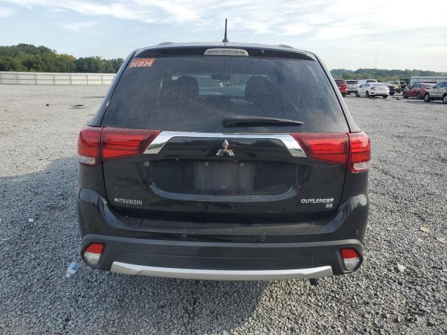  MITSUBISHI OUTLANDER 2016 Черный