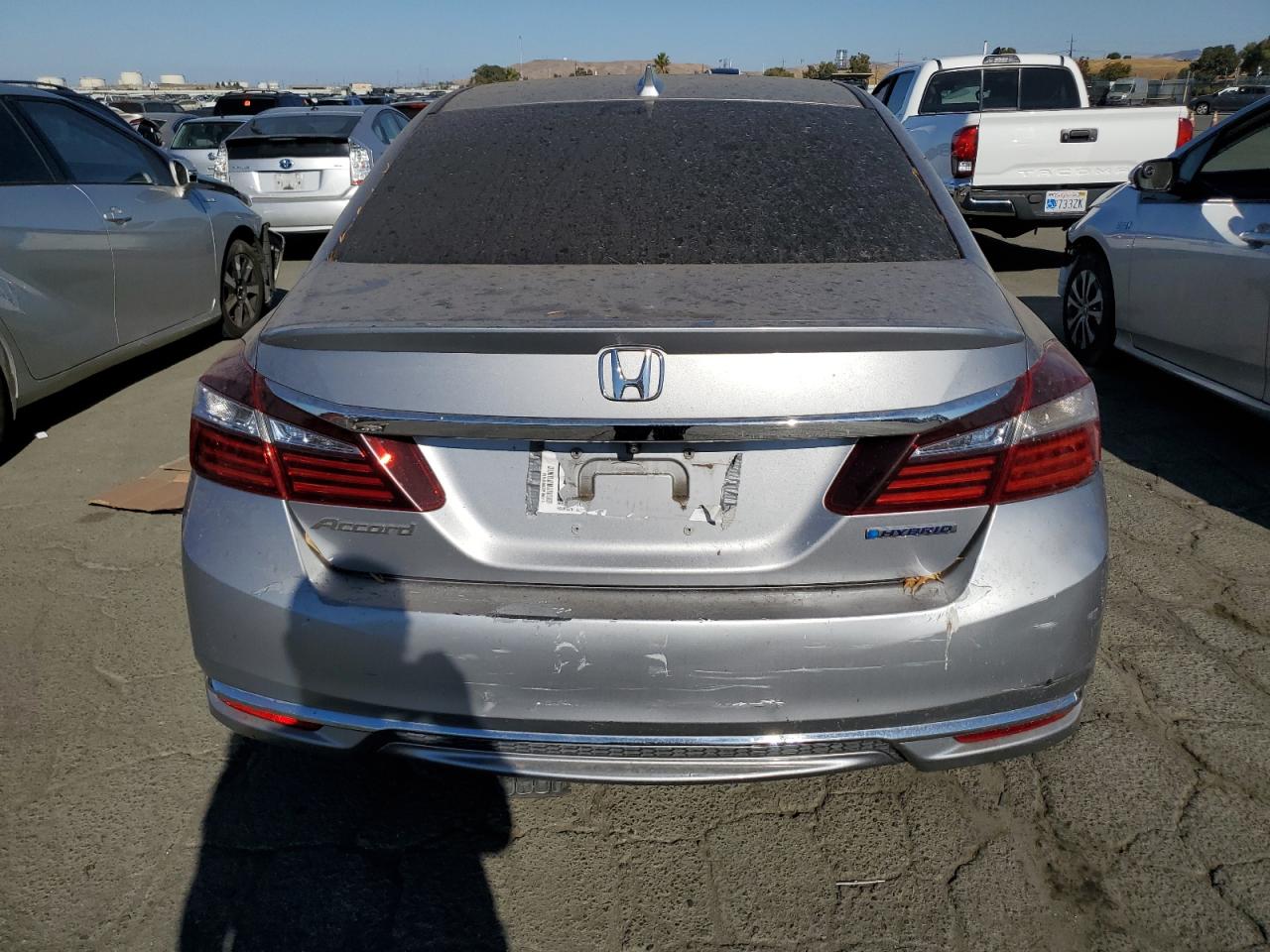 2017 Honda Accord Hybrid VIN: JHMCR6F3XHC012432 Lot: 69981584