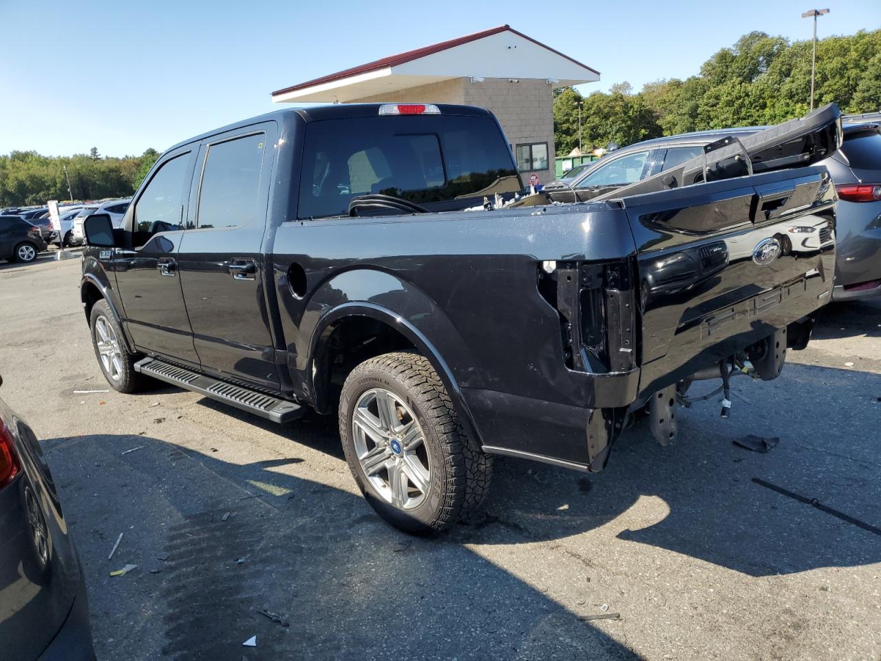 1FTEW1EP3KFB40530 2019 Ford F150 Supercrew