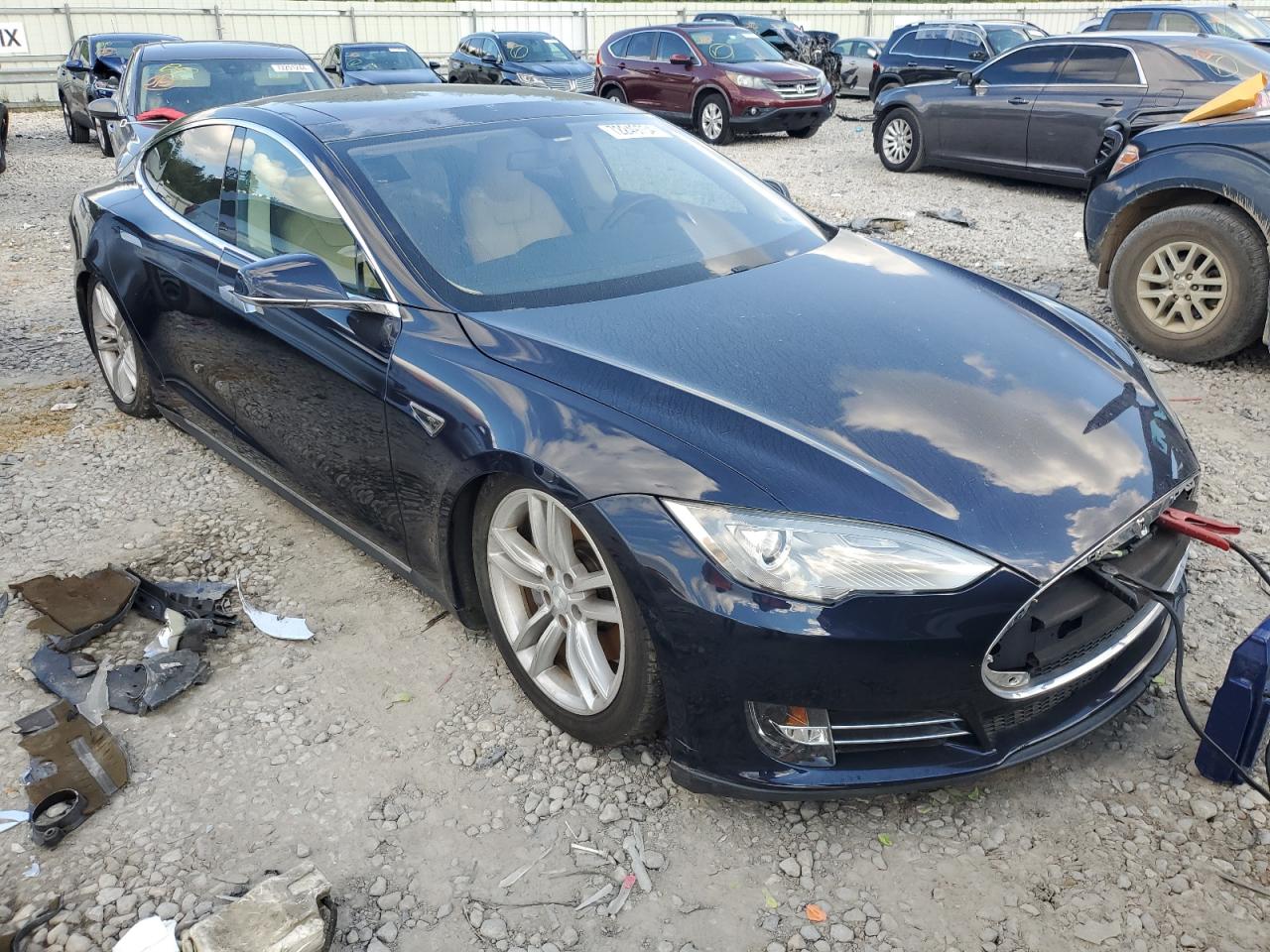 2013 Tesla Model S VIN: 5YJSA1CG3DFP16080 Lot: 72249734