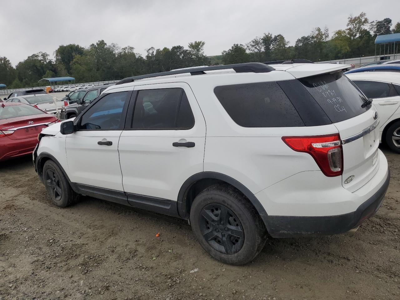 VIN 1FM5K7B81DGC67569 2013 FORD EXPLORER no.2