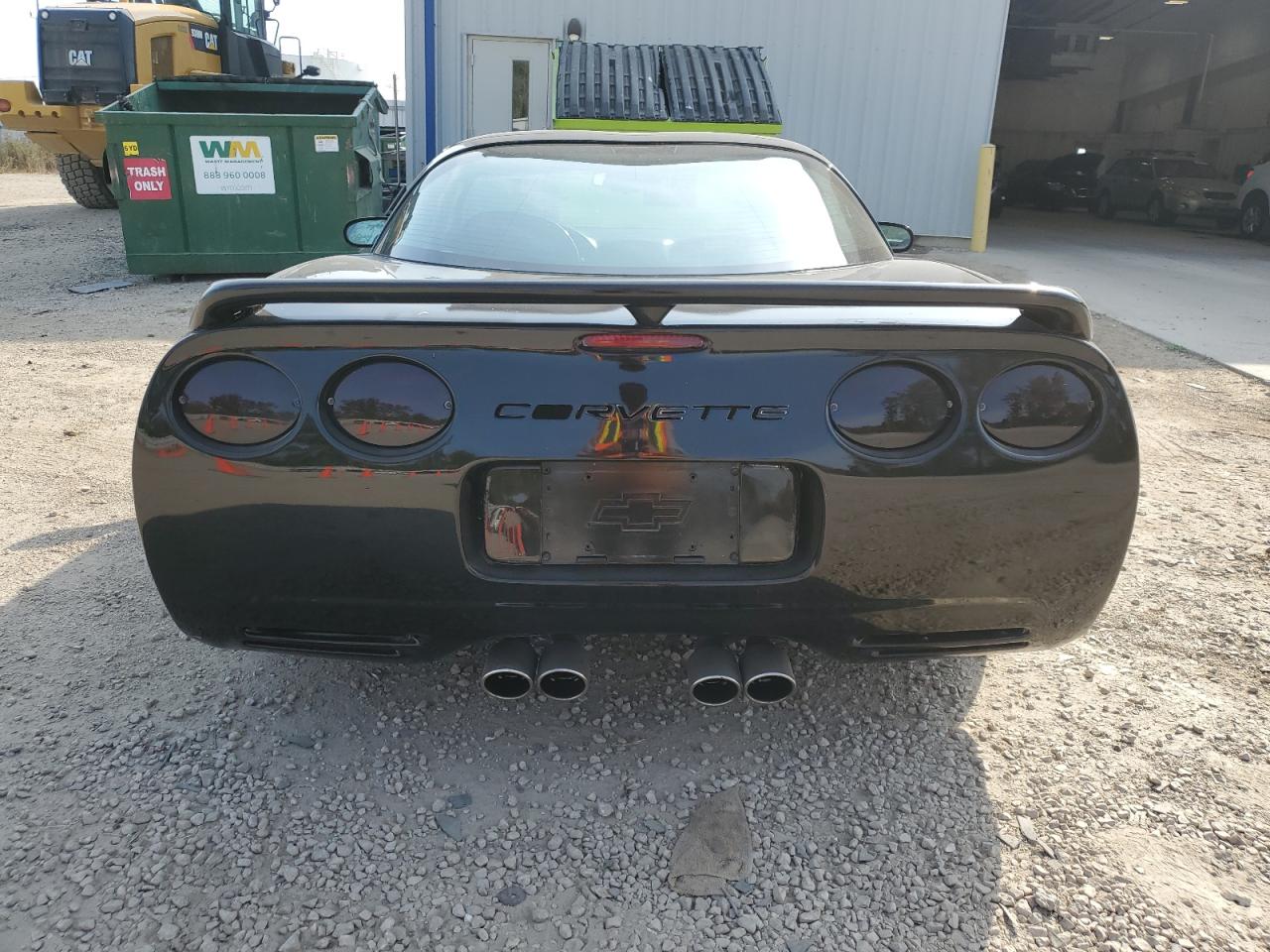 1G1YY22G8W5128573 1998 Chevrolet Corvette