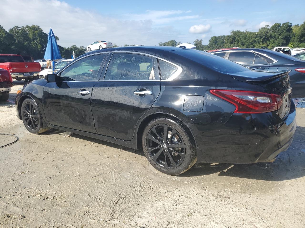 2018 Nissan Altima - Image 2