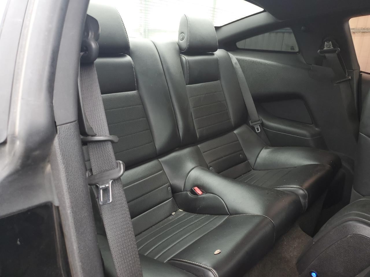 2013 Ford Mustang - Image 11
