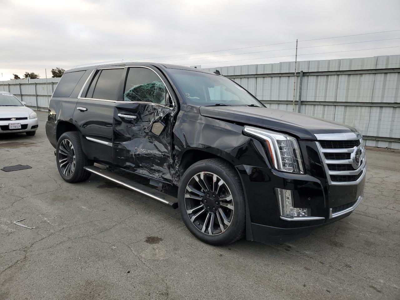 2015 Cadillac Escalade - Image 4