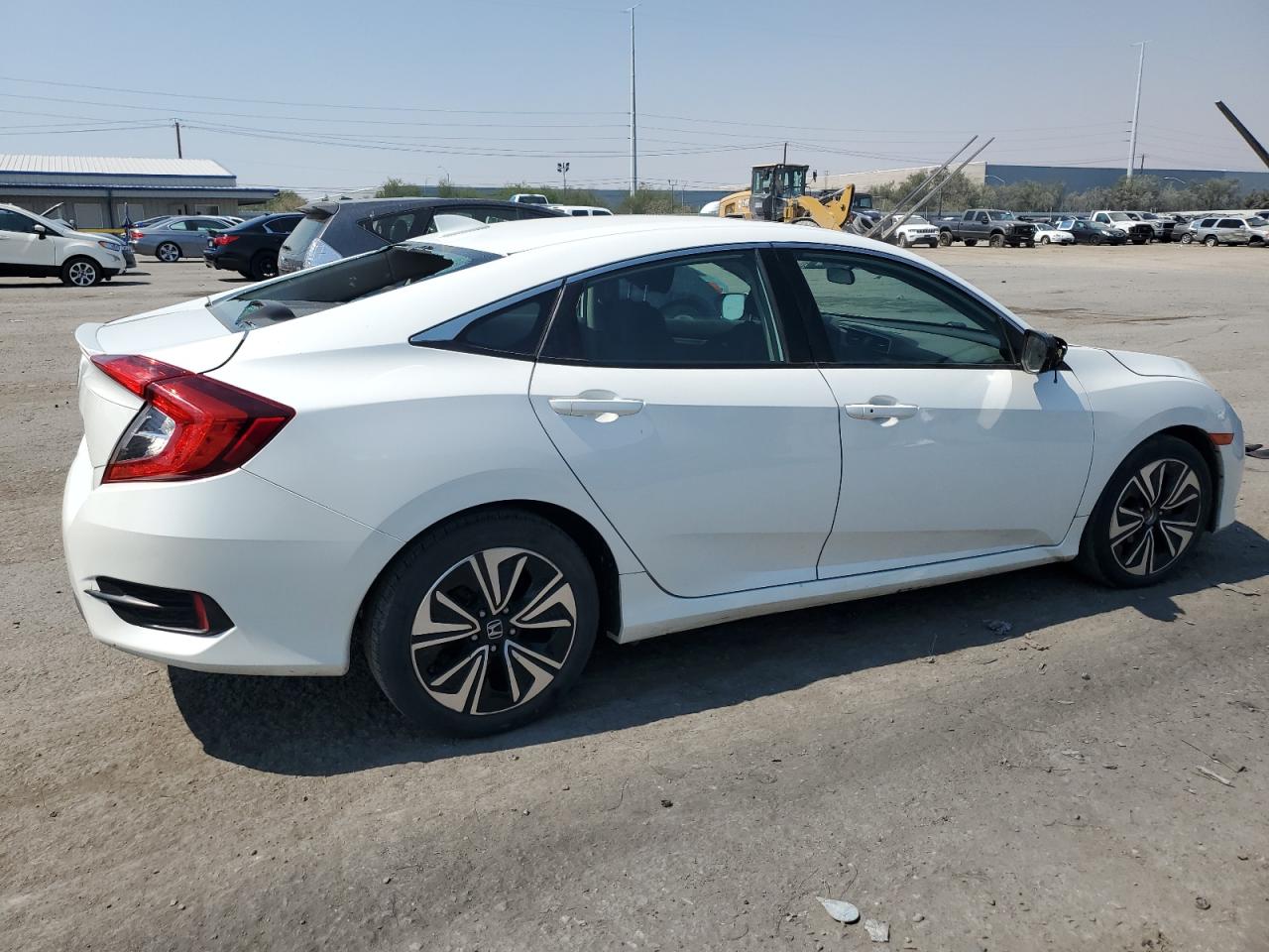 2HGFC1F32JH643425 HONDA CIVIC 2018