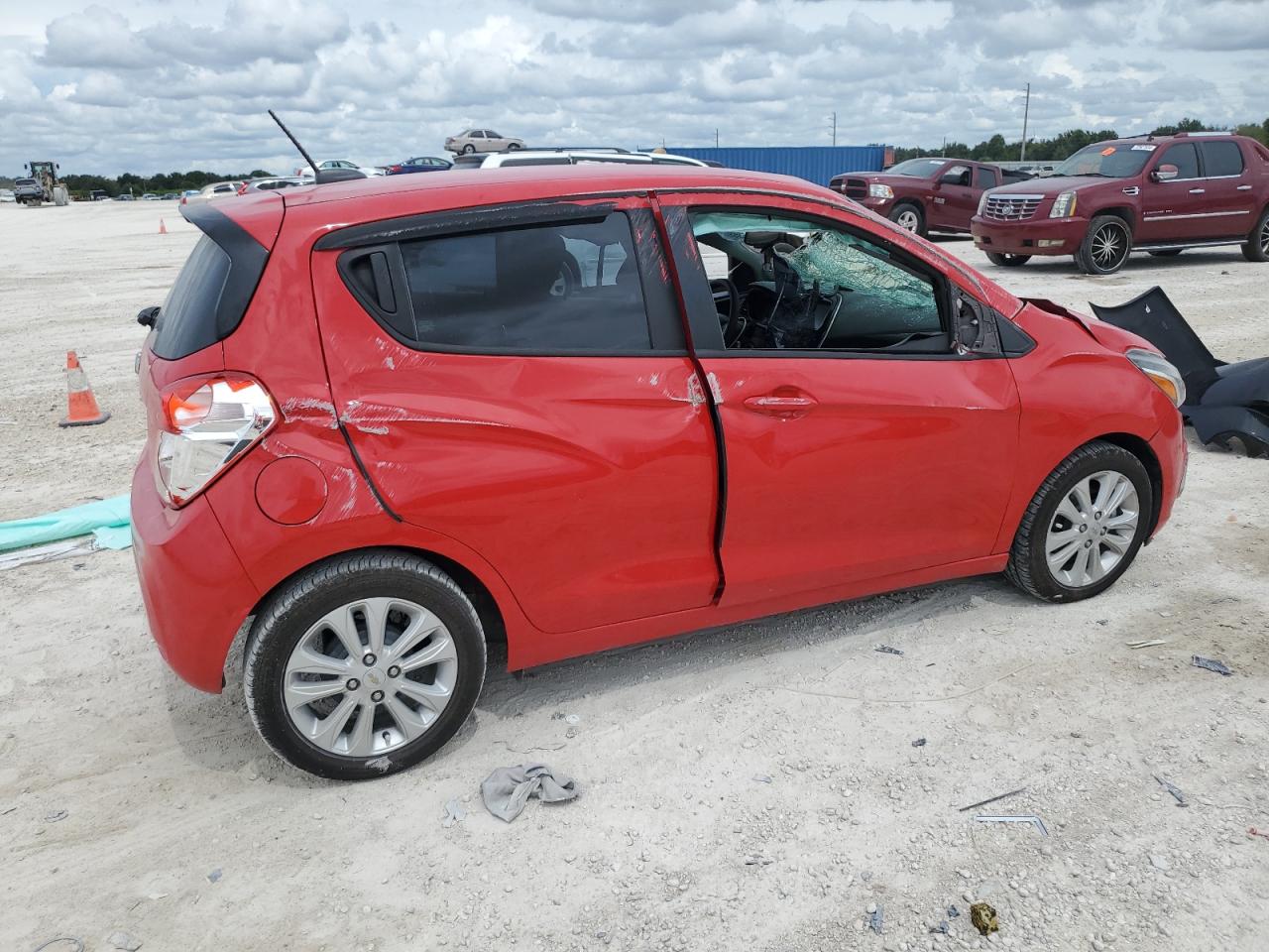 KL8CD6SA1JC457922 2018 Chevrolet Spark 1Lt